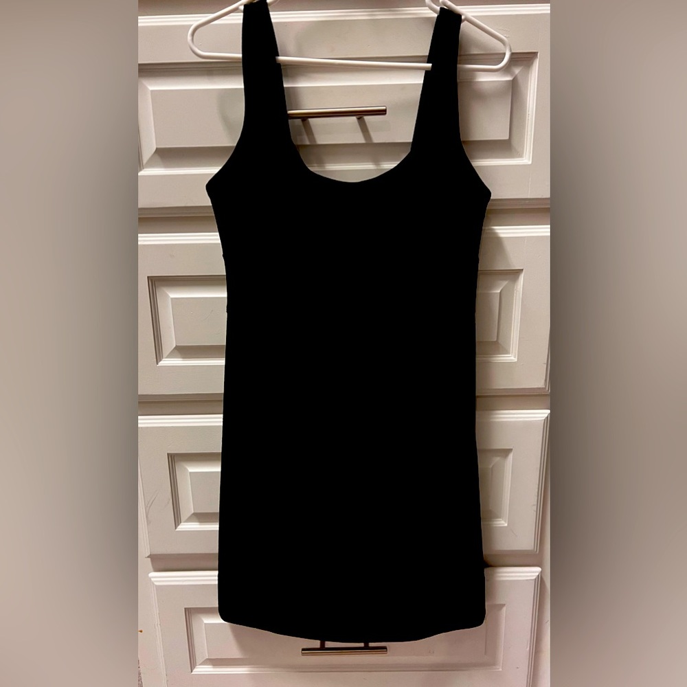Black Banana Republic classic knee length dress (size 8)